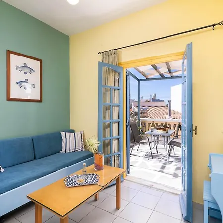 Apartament Afroditi Makrýgialos